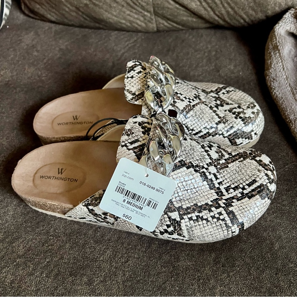Worthington Dacey Snake Clogs - Picture 2 of 9